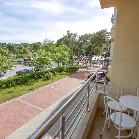 Bondi Apartment *