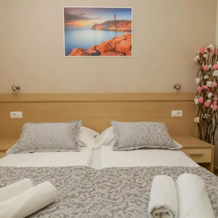 Bondi * Makarska