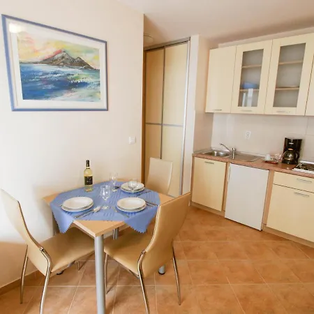 Bondi Apartment *