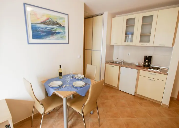 Bondi Apartament *